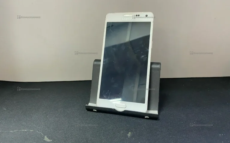 Samsung Galaxy A5 2/16 ГБ