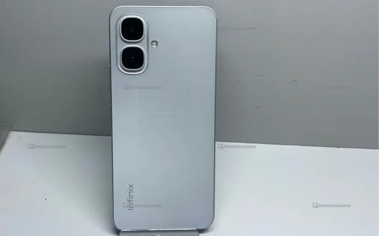 Infinix SMART 10 3/64 ГБ