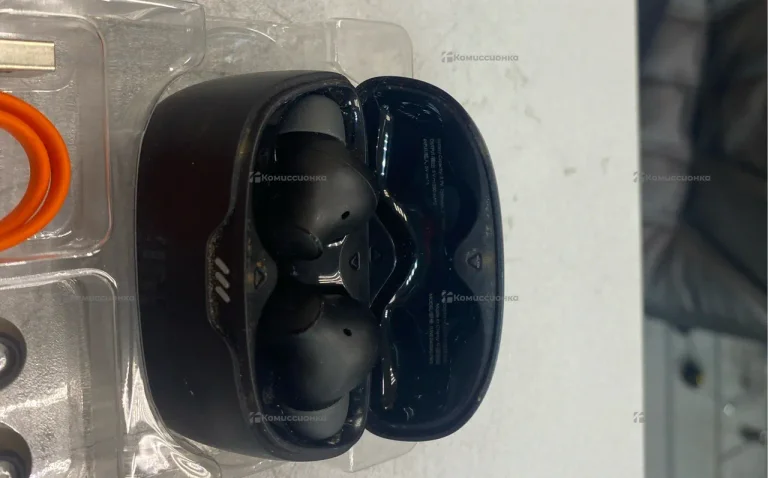 Наушники  JBL TUNE245