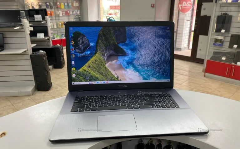 Ноутбук  ASUS Pentium Silver N5000/4Ram/SSD
