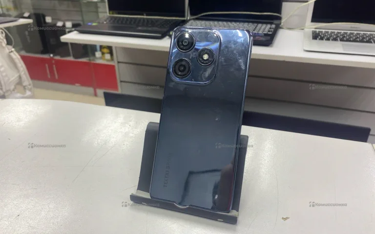 Tecno Spark 10C 4/64 ГБ