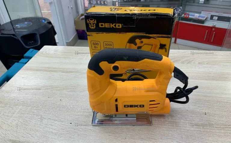 Электролобзик DEKO DKJS600