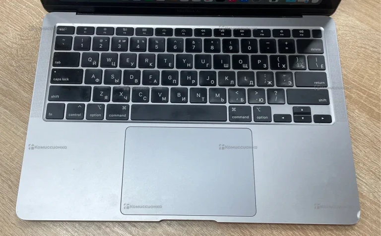 Ноутбук  Apple MacBook Air 13 Retina