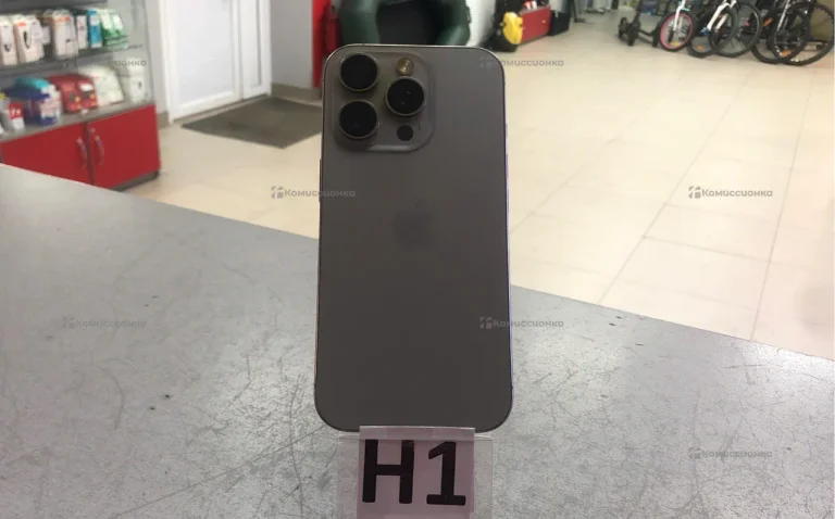 Apple iPhone 16 Pro 8/128 ГБ