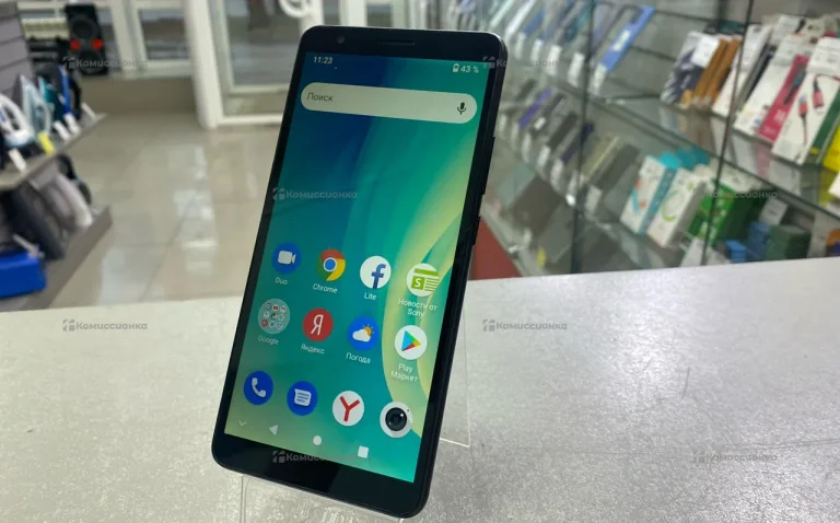 ZTE Blade L210 1/32 ГБ