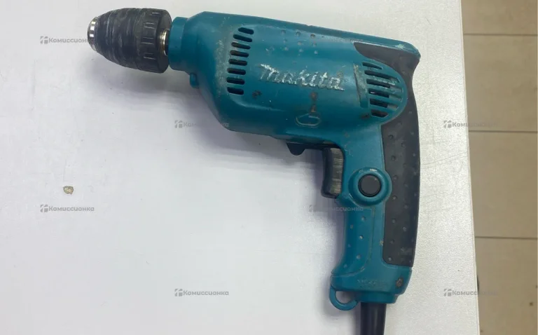дрель Makita