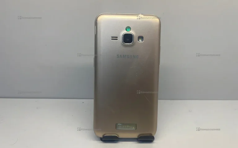 Samsung Galaxy J1 (2016) 1/8 ГБ