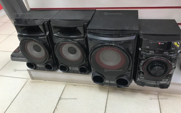 Музыкальный центр  LG