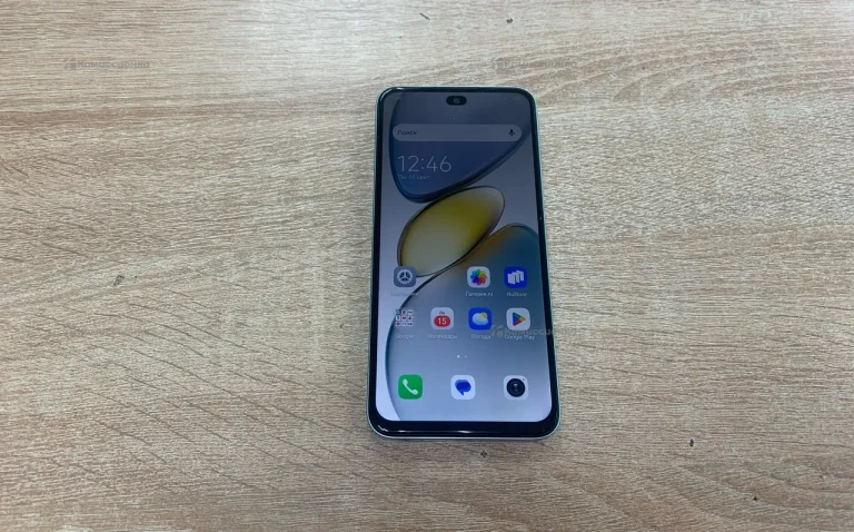 Tecno Spark Go 1 3/64 ГБ