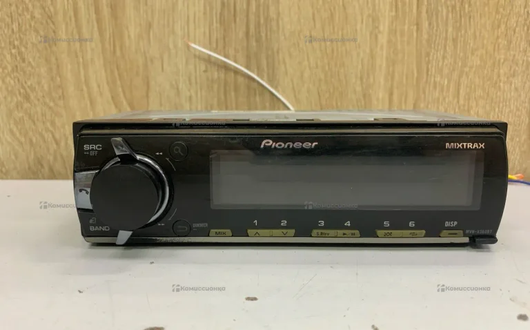 Автомагнитола Pioneer MVH-X560BT