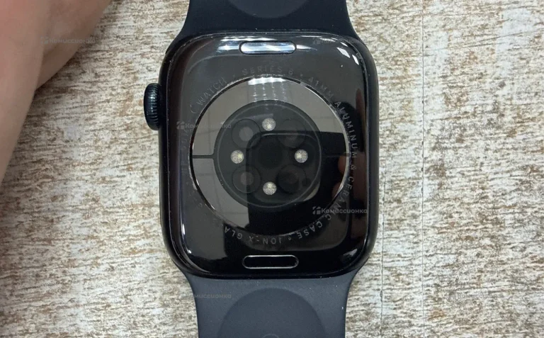 Часы  Apple Watch Series 8 41mm