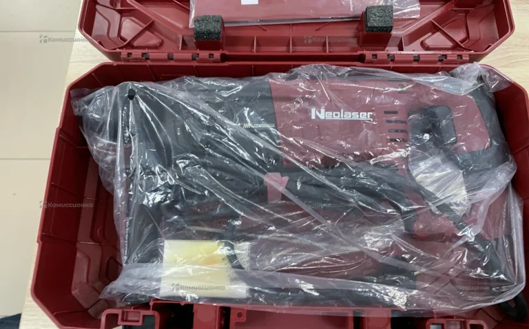 Перфоратор сетевой NRH-800