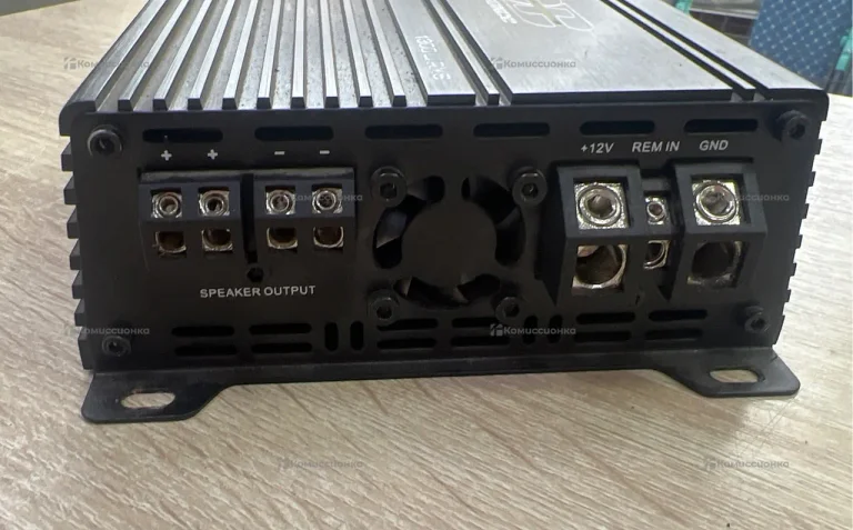 Усилитель Deaf Bonce atom 1200.1 pro