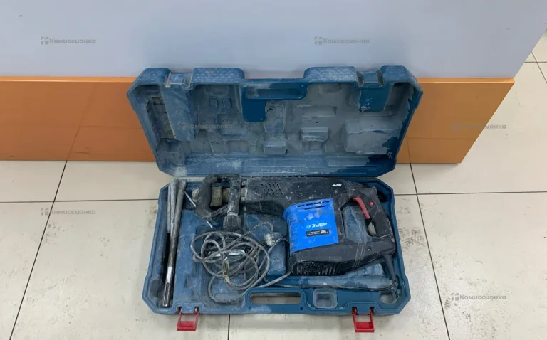 Отбойный молоток Зубр ЗПМ-25-1500