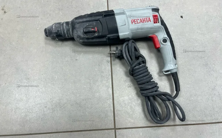 Перфоратор Ресанта П-32-1000К