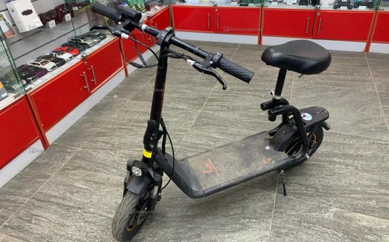 Самокат Kugoo C1+
