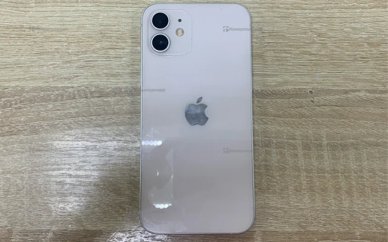 Apple iPhone 12 64 ГБ