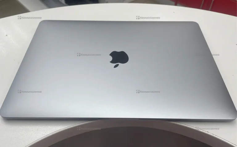 Ноутбук  MacBook Air M1 2020