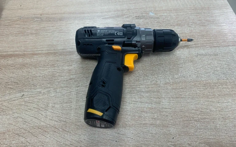 Аккумуляторная дрель-шуруповерт DEKO GCD12DU3