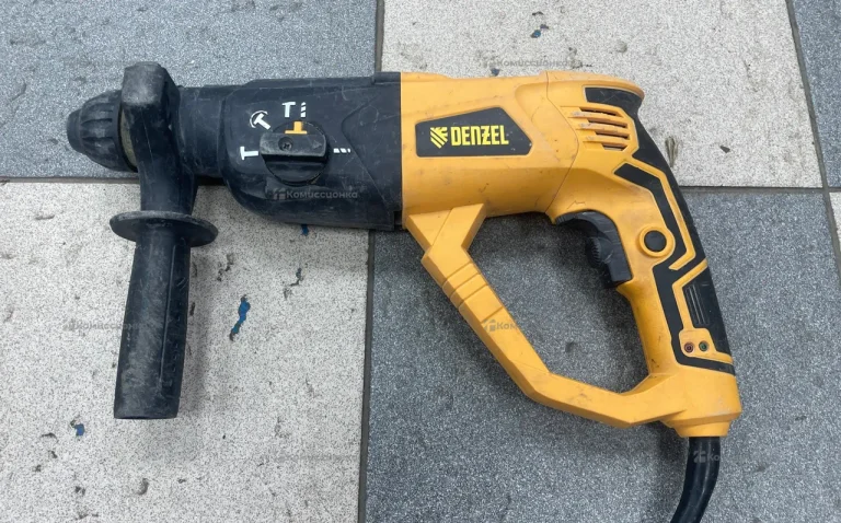 Перфоратор сетевой Denzel RH-1050-26