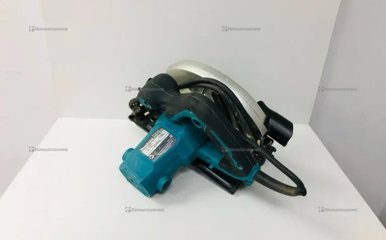 Циркулярная пила Makita HS7000
