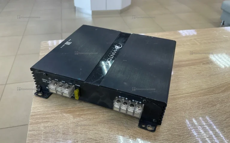 Усилитель  Hantom RSA 602