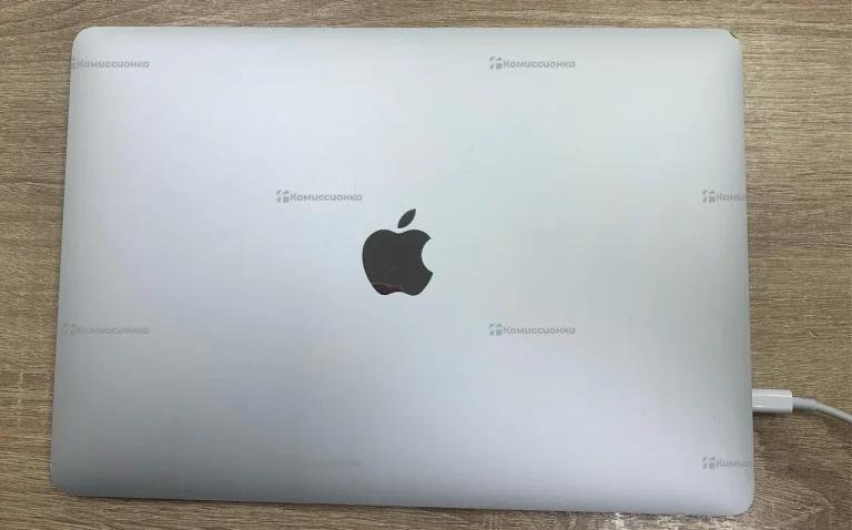 Ноутбук  MacBook Pro 13 2019