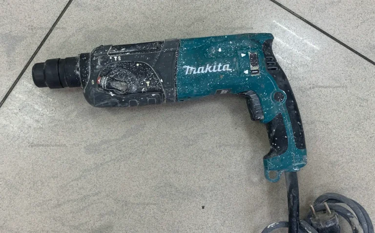Перфоратор makita HR2470