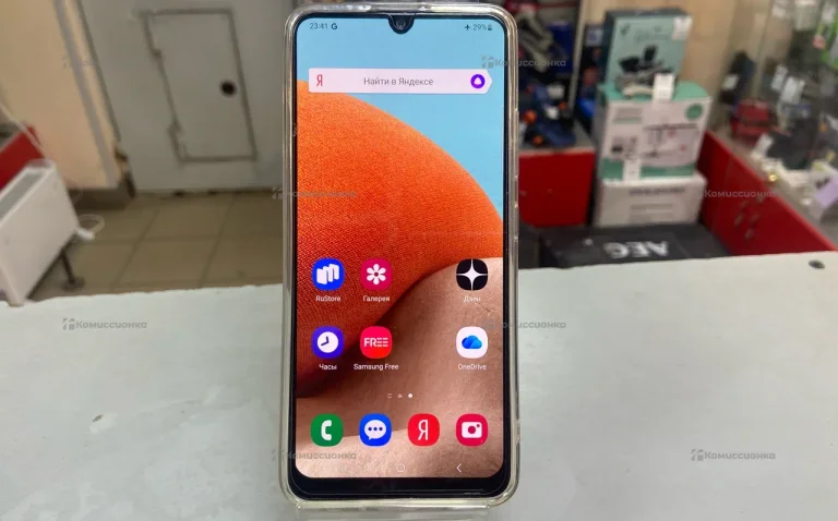 Samsung Galaxy A32 4/64 ГБ