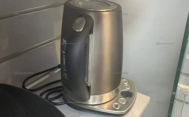 Чайник Redmond RK-M173S