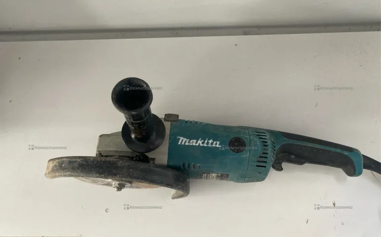 УШМ makita GA9020