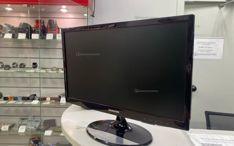 Монитор Samsung S22C300N