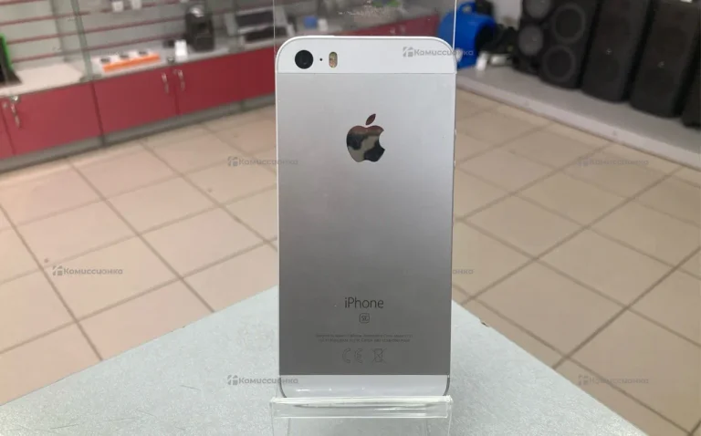 Apple iPhone SE 2/32 ГБ