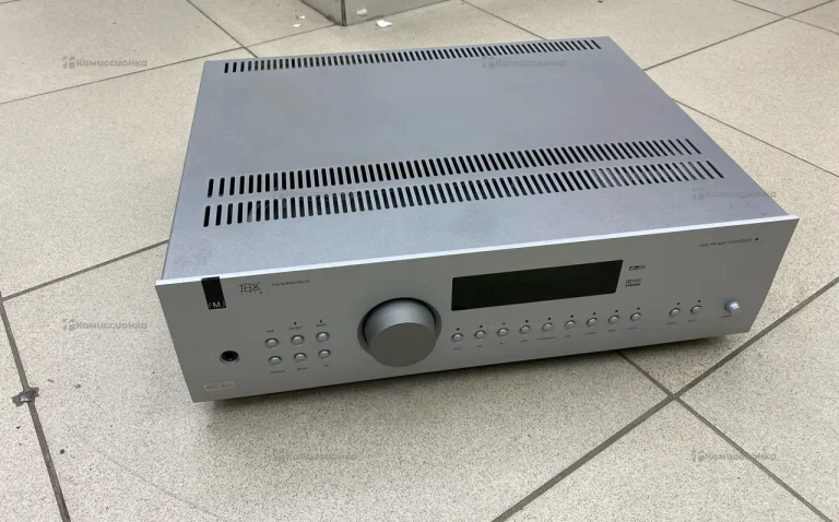 Ресивер  Arcam AV8 preamp processor