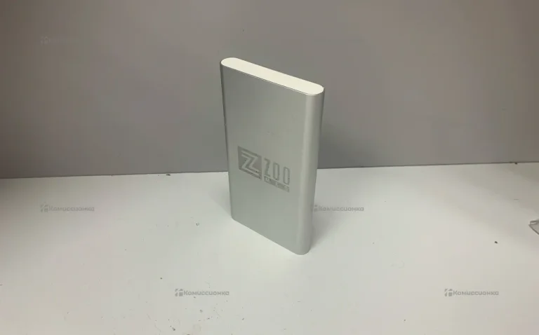 Power Bank  Zoomed