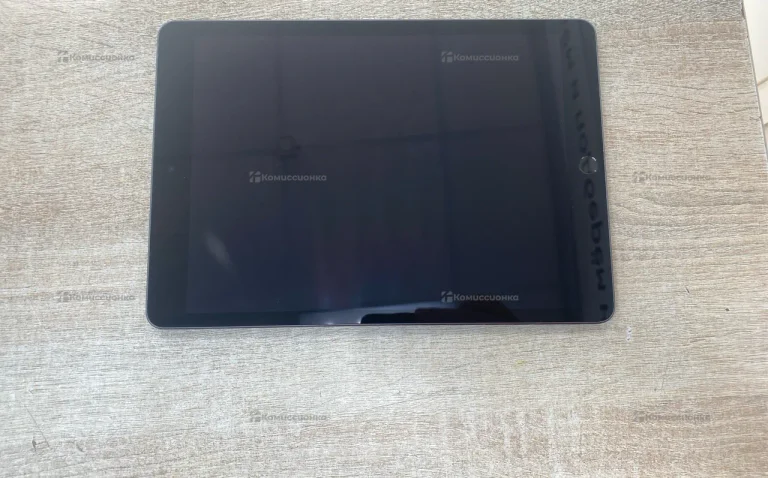 Планшет Apple iPad 9 поколения 64gb