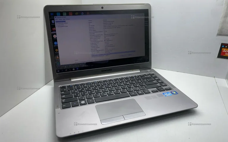 Ноутбук  Samsung 530U4BI