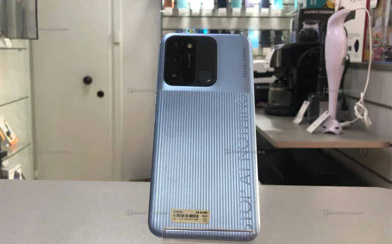 tecno spark до2022