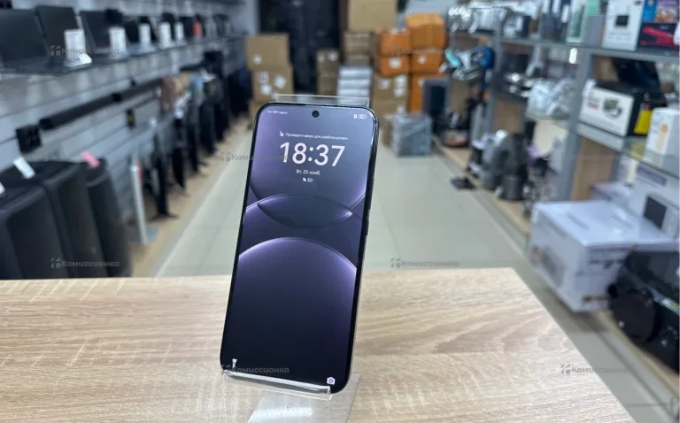 Huawei nova 13 12/256 ГБ