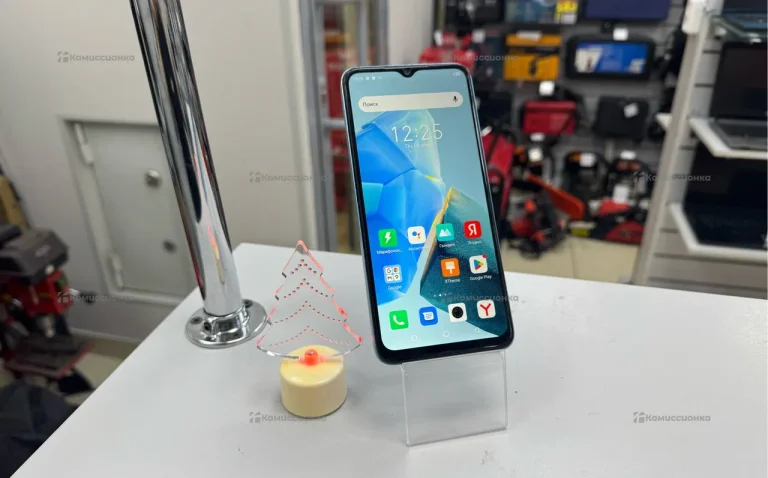 Infinix Hot 30i 4/64 ГБ