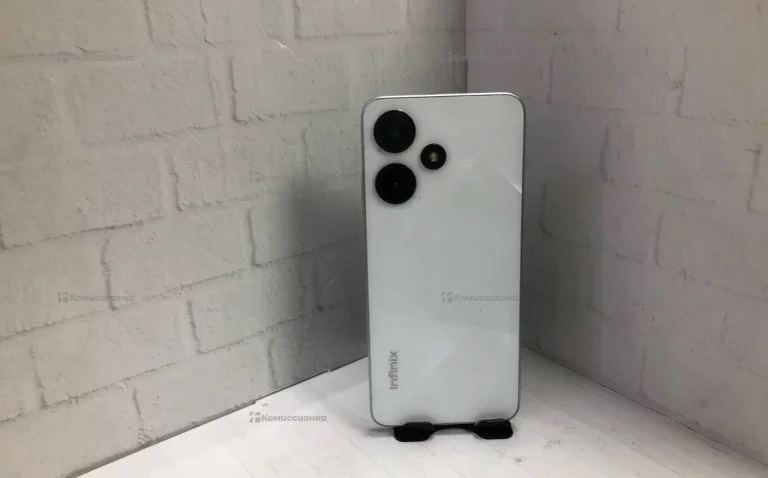 Infinix Hot 30i 4/64 ГБ