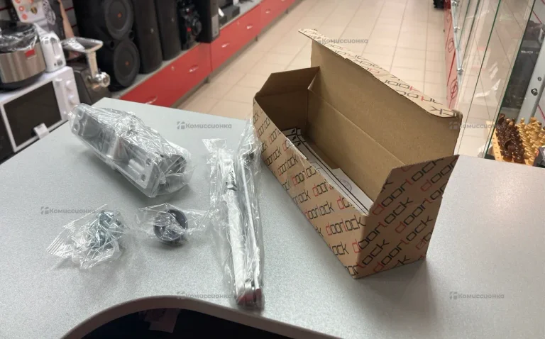 Доводчик двери на 90кг dorloxk