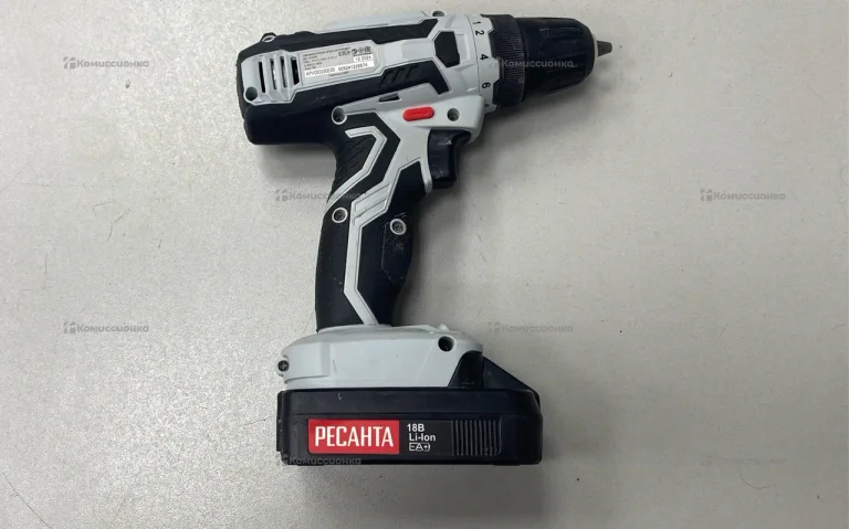 Аккумуляторная дрель шуруповерт Ресанта  Да 18-2 л