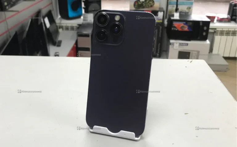 Apple iPhone XR 3/64 ГБ