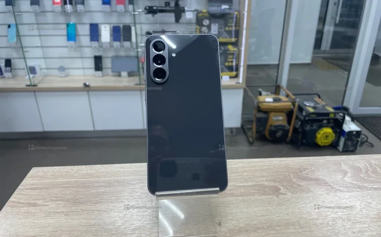 Samsung Galaxy A56 8/128 ГБ