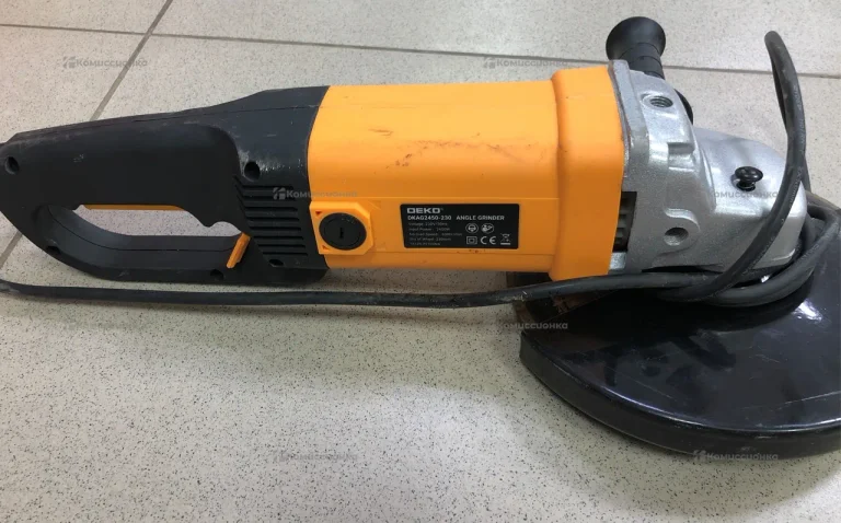 Угловая шлифовальная машина DKAG2350-230