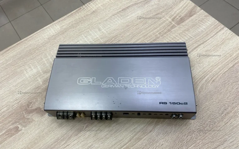 Усилитель  Gladen RS 150C2