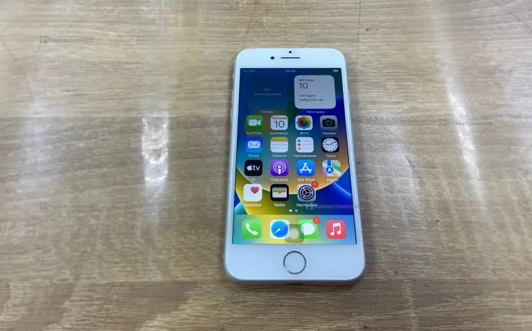Apple iPhone 8 2/64 ГБ