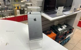 Apple iPhone 6s 2/32 ГБ