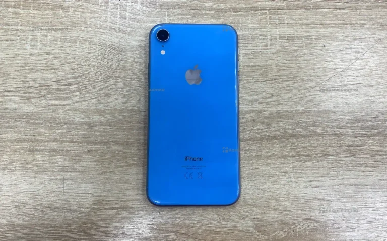 Apple iPhone XR 3/128 ГБ